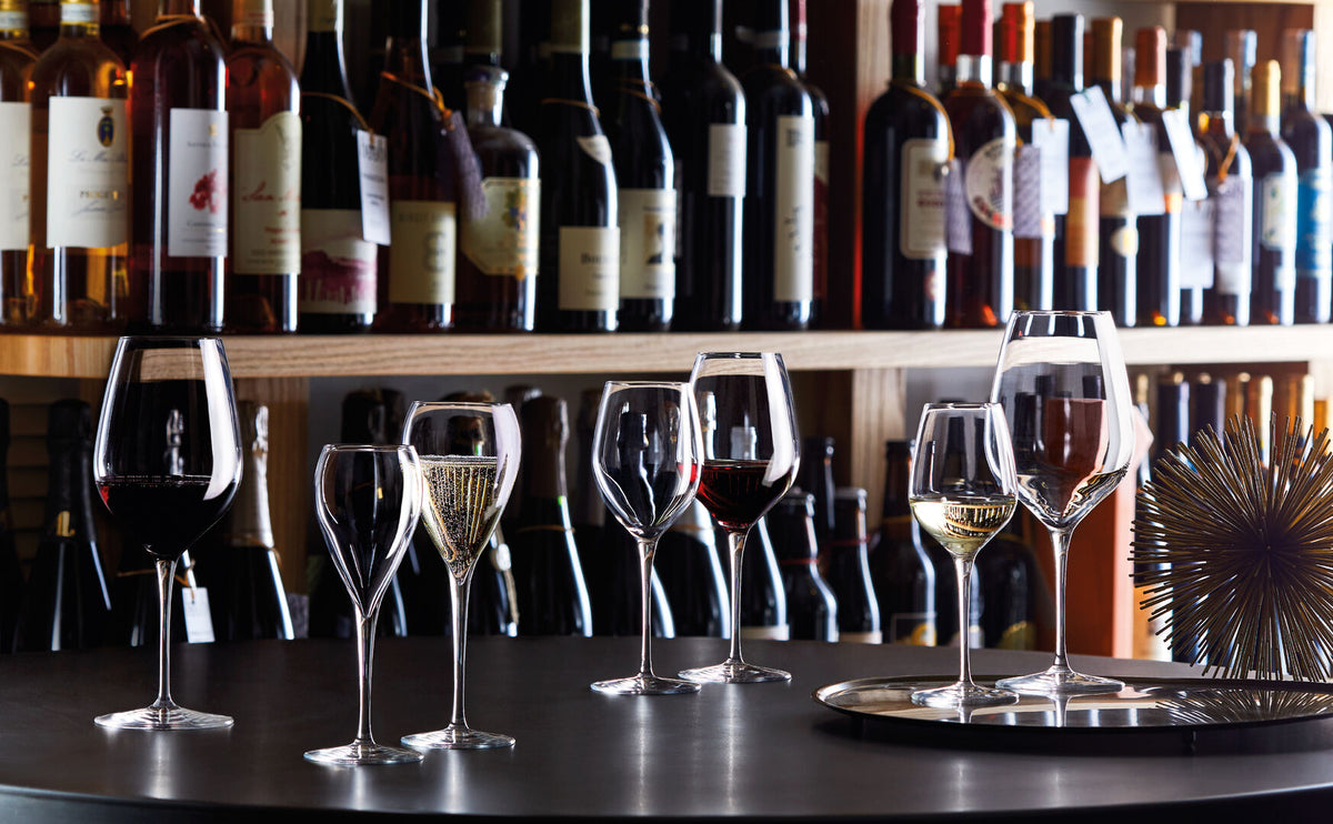 Utopia | Glassware (Crystal) | Inalto Uno Water 9.53cm H 35cl (3 3/4" 11 4/5oz) | Bespoke77