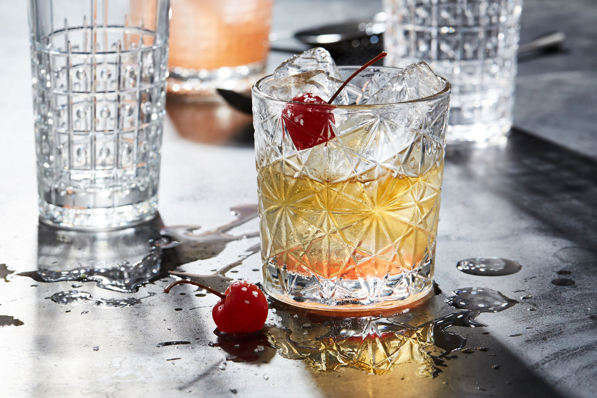 Utopia | Glassware (Soda Lime) | Lounge Water 8.89cm H 27.5cl (3 1/4" 9 1/4oz) | Bespoke77