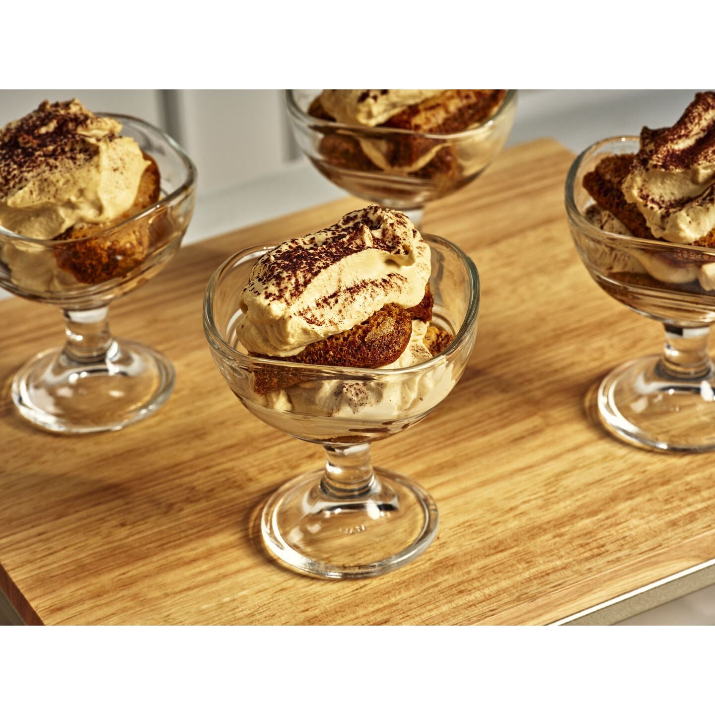 Utopia | Glassware (Soda Lime) | Acapulco Dessert 12.7cm 33cl (5" H 11 1/4oz) | Bespoke77