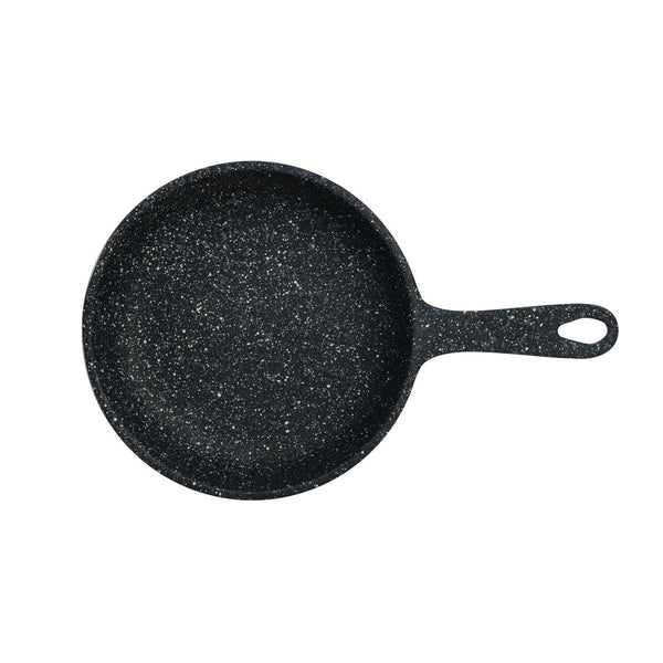 Utopia | Buffet | Black Round Skillet 26.7 x 16.5 x 3.5cm 44.4cl (10 1/2 x 6 1/2 x 1 3/8" 15oz) | Bespoke77