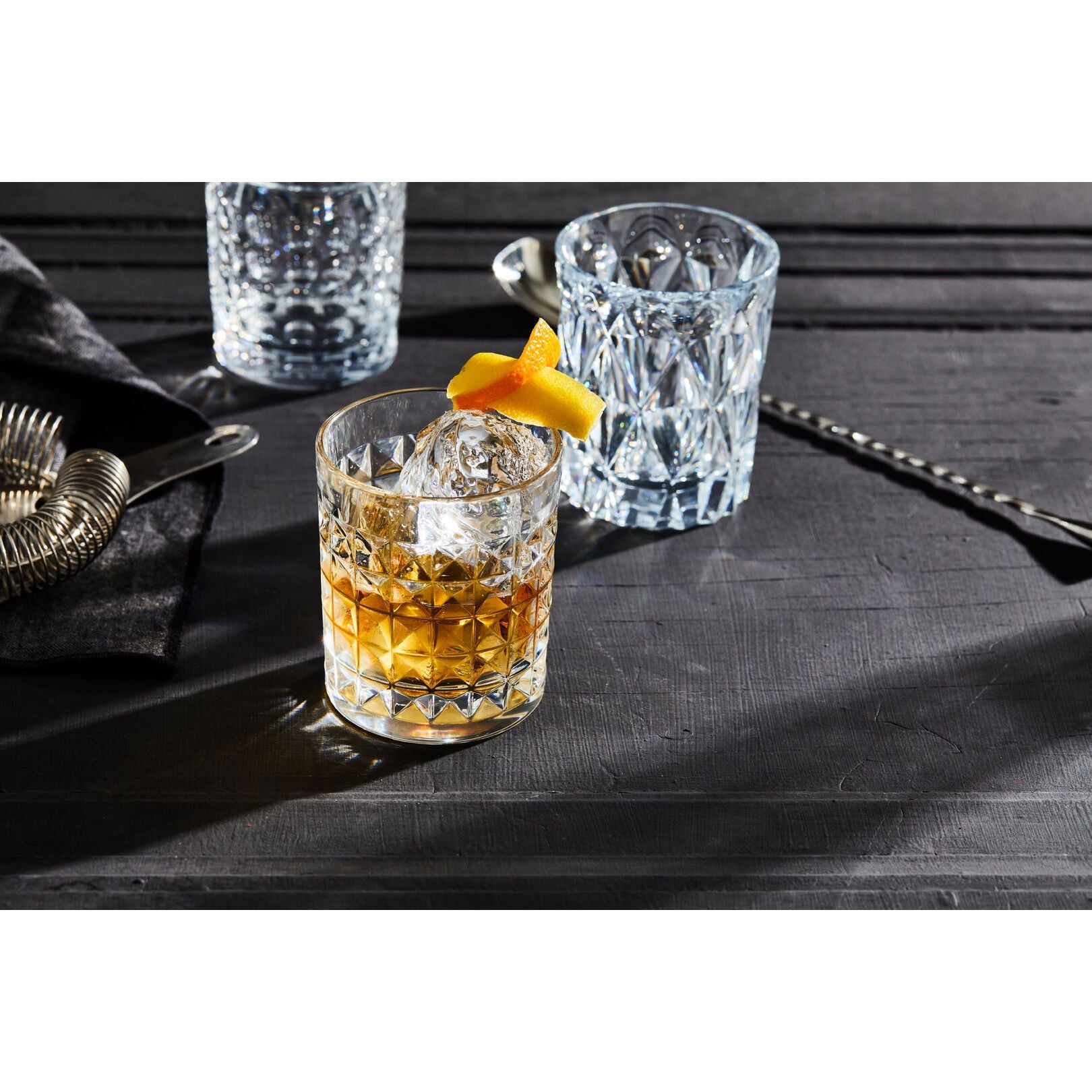 Utopia | Drinkware | Highland Clear Cut Tumbler 26.5cl (9.25oz) | Bespoke77