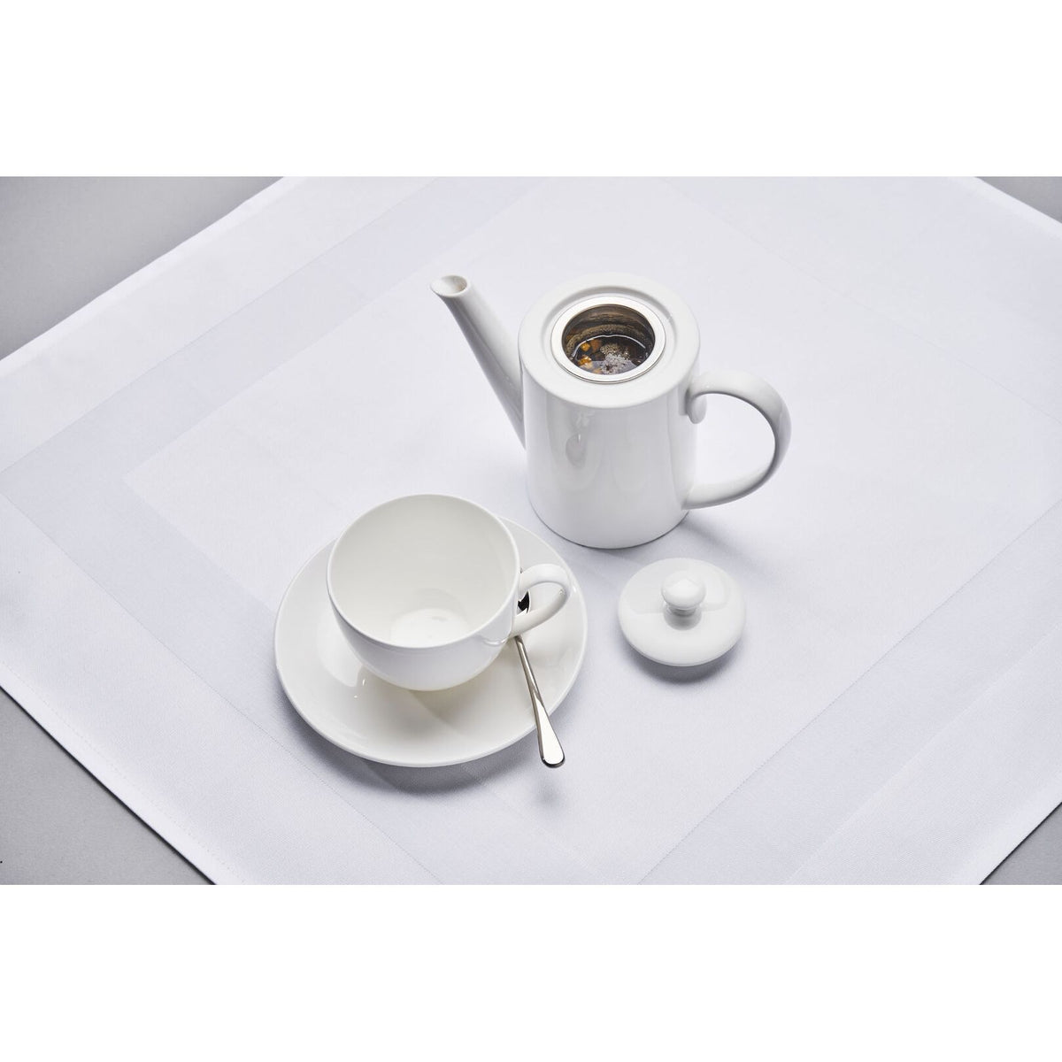Utopia | Tableware | Coupe Oval Coffee Pot 17cm 100cl (6 3/4" 35oz) | Bespoke77
