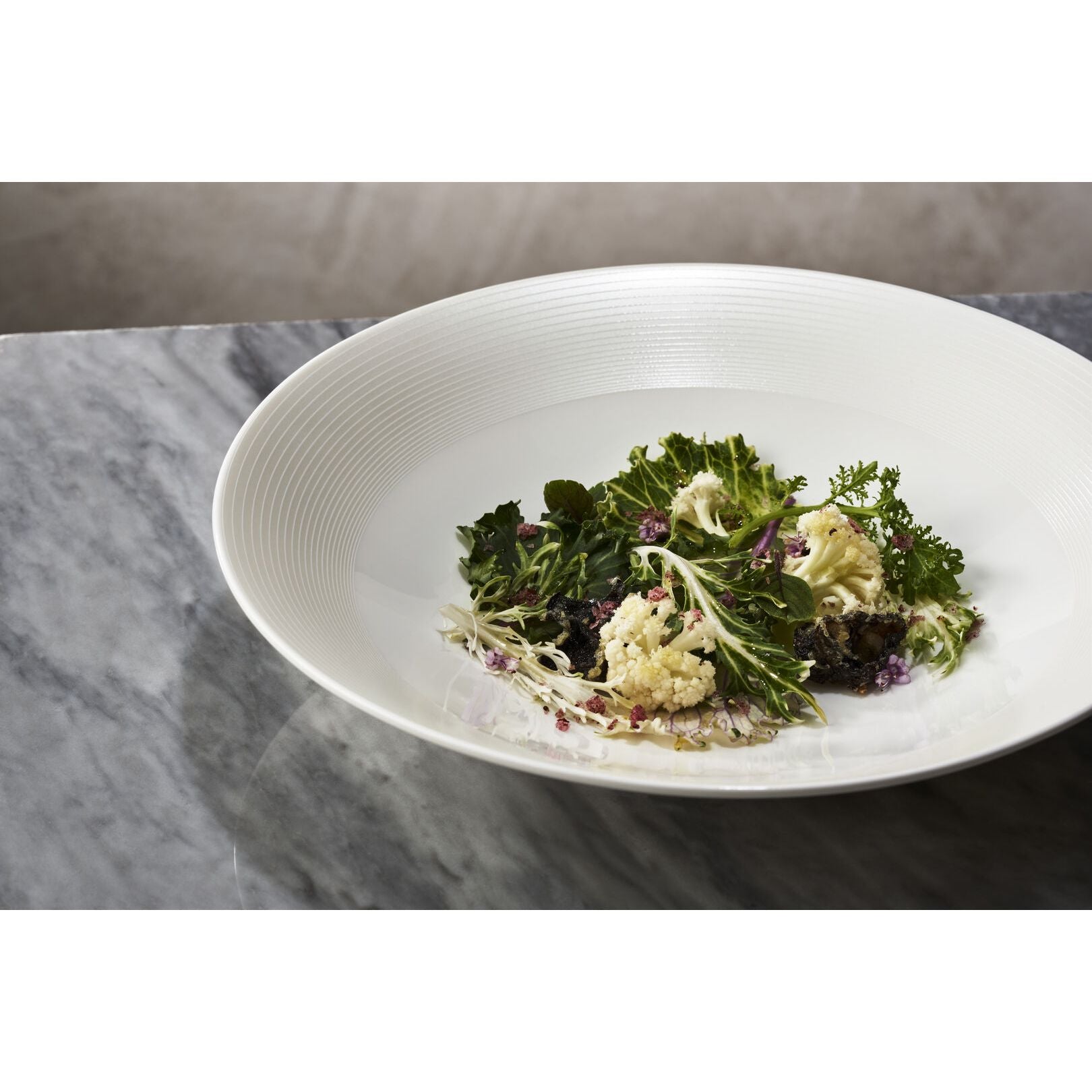 Utopia | Tableware | Spiro Coupe Plate 21cm (8 1/4") | Bespoke77