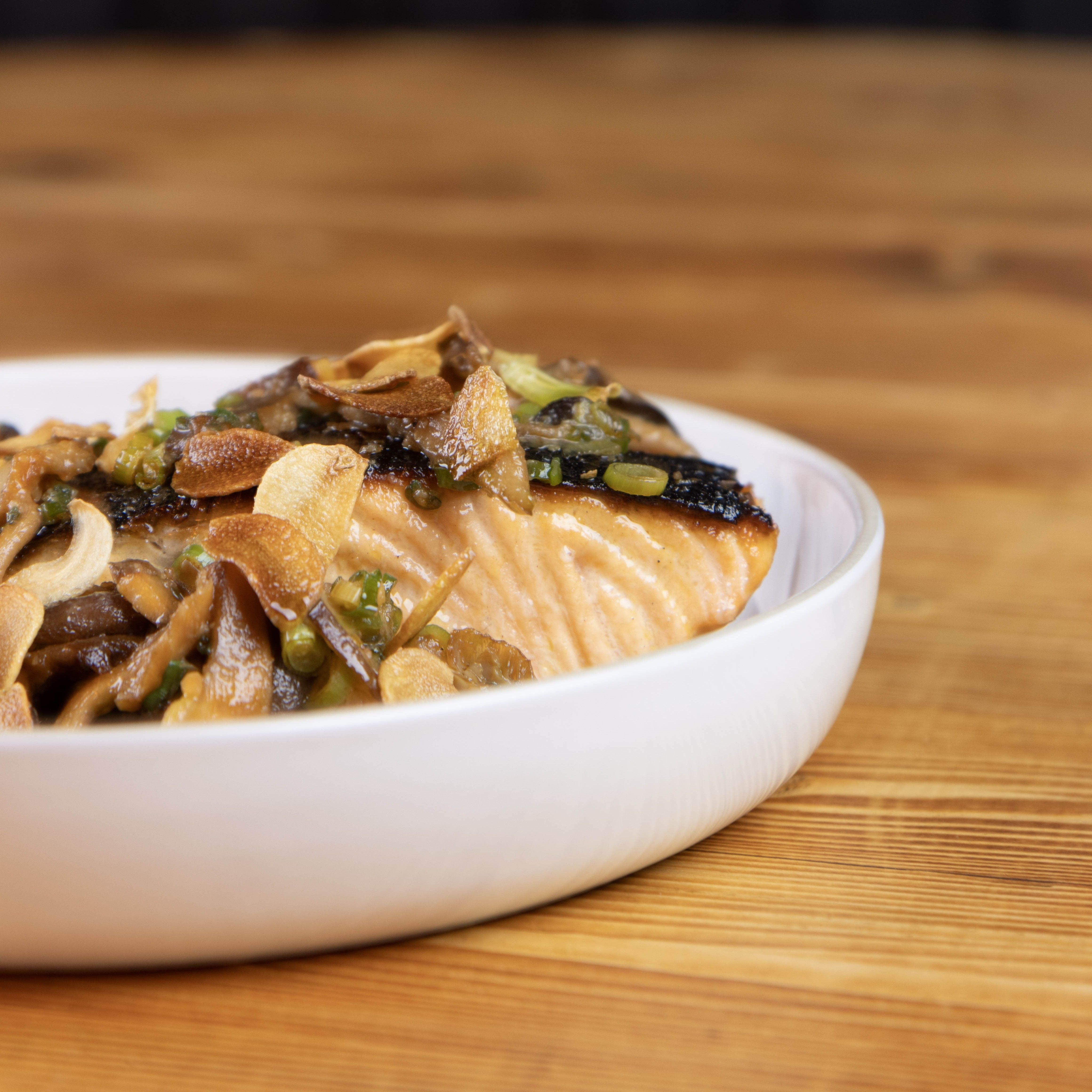 Tavs White With Barley Edge 25cm Large Coupe Dish