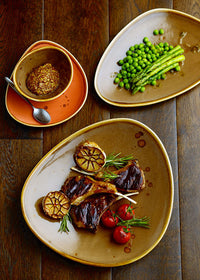 Earth Mocha Oblong Plate 10" (25.5cm)