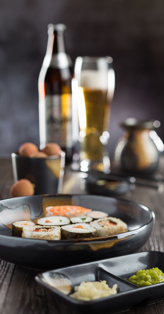 Koi Shallow Bowl 8.25" (21cm)