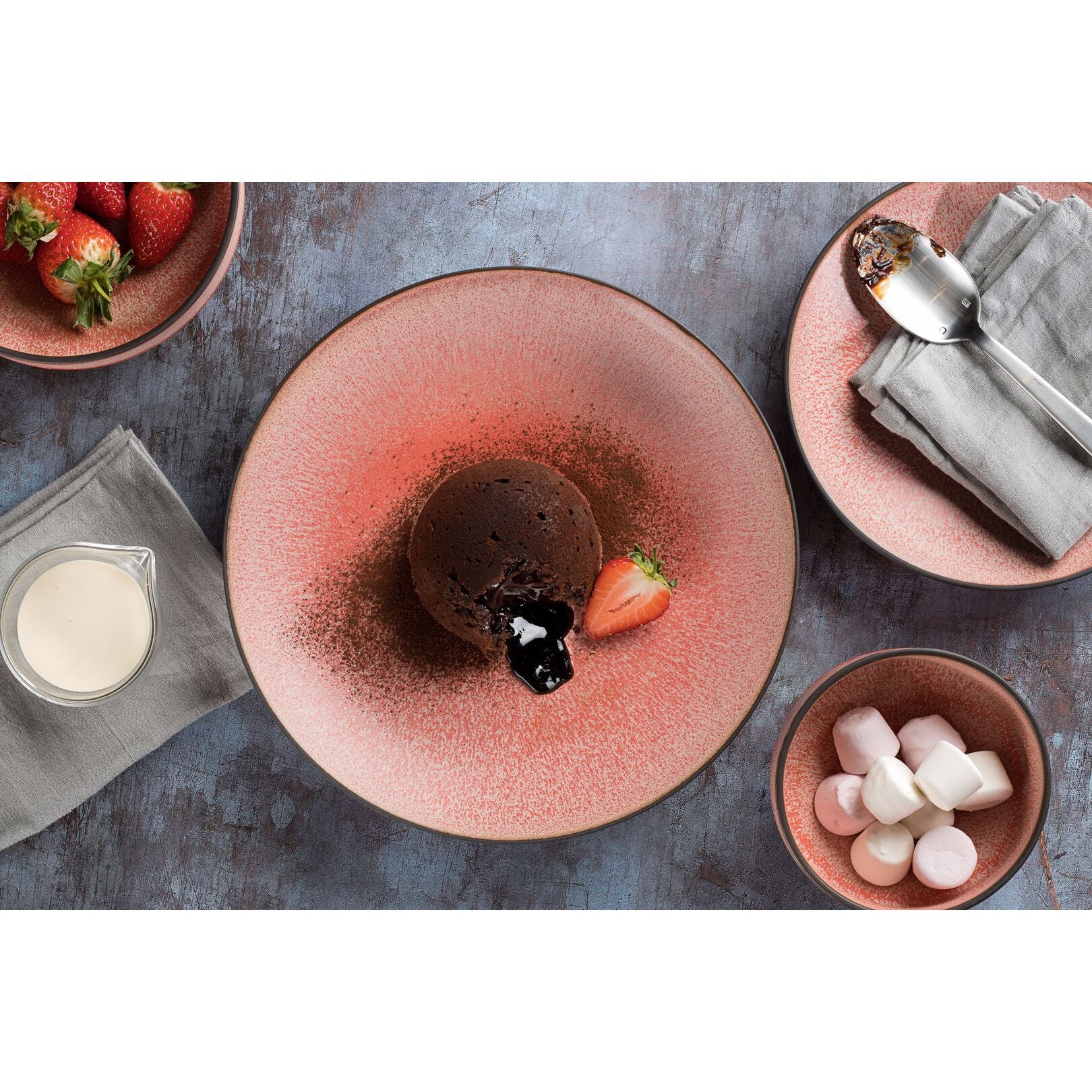 Coral Plate 10.5" (27cm)