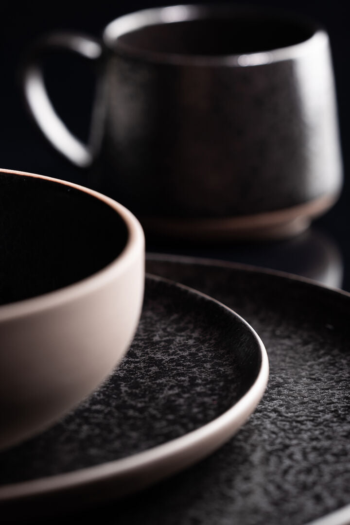 Obsidian Bowl 10.25" (26cm)
