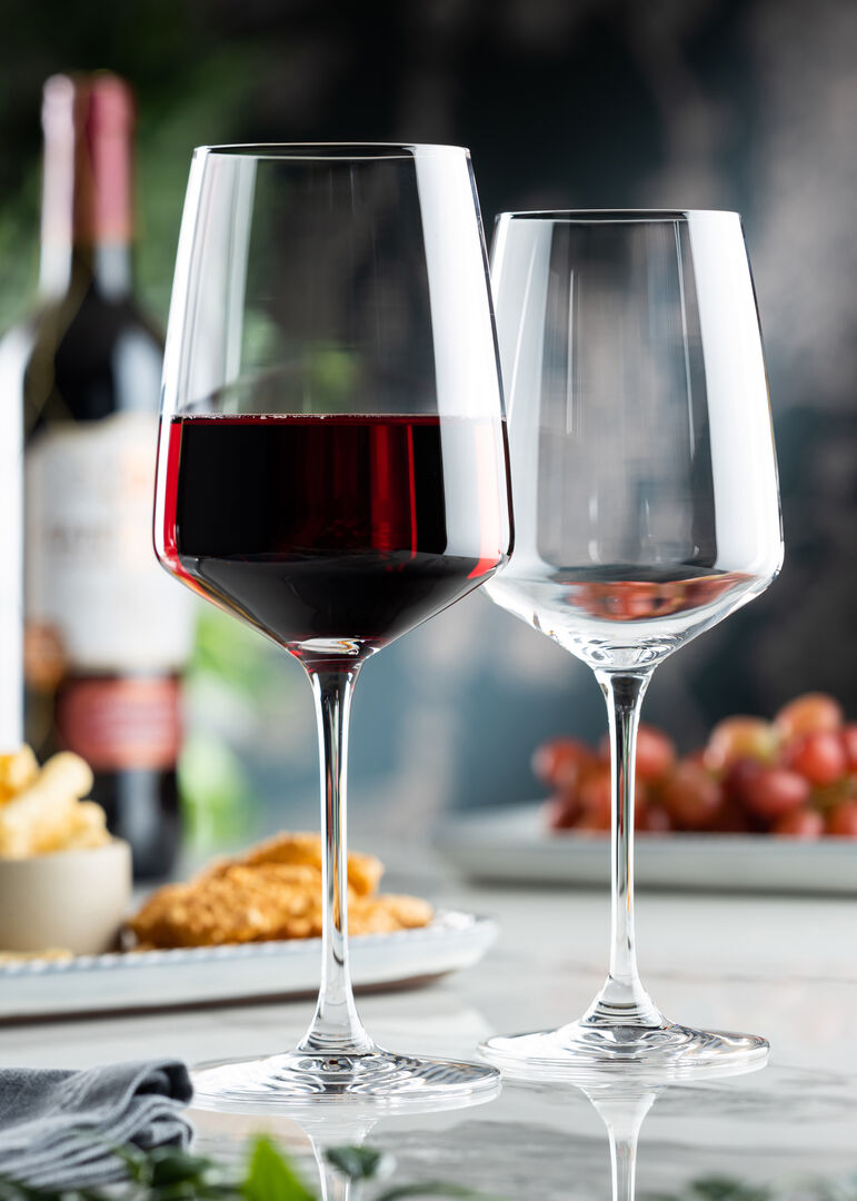 Vista Red Wine 18.5oz (52cl)
