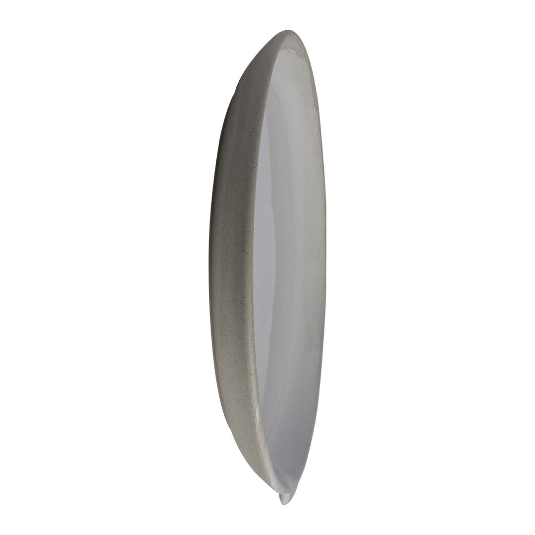 Utopia | Tableware | Gembrook White With Spout Plate 26.35 x 25.5cm (10 3/8 x 10") | Bespoke77