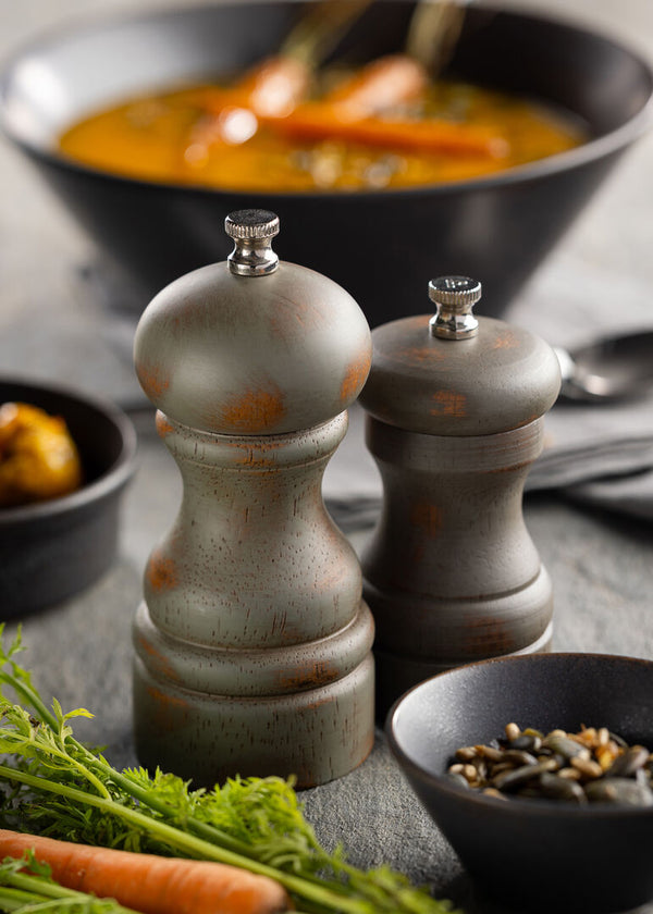 Distressed Wood Salt/Pepper Grinder 4" (10cm)