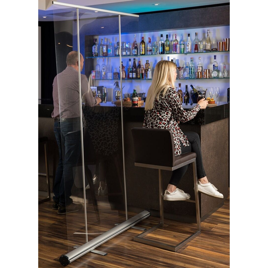 Clear Roller Divider 47 x 79" (120 x 200cm)