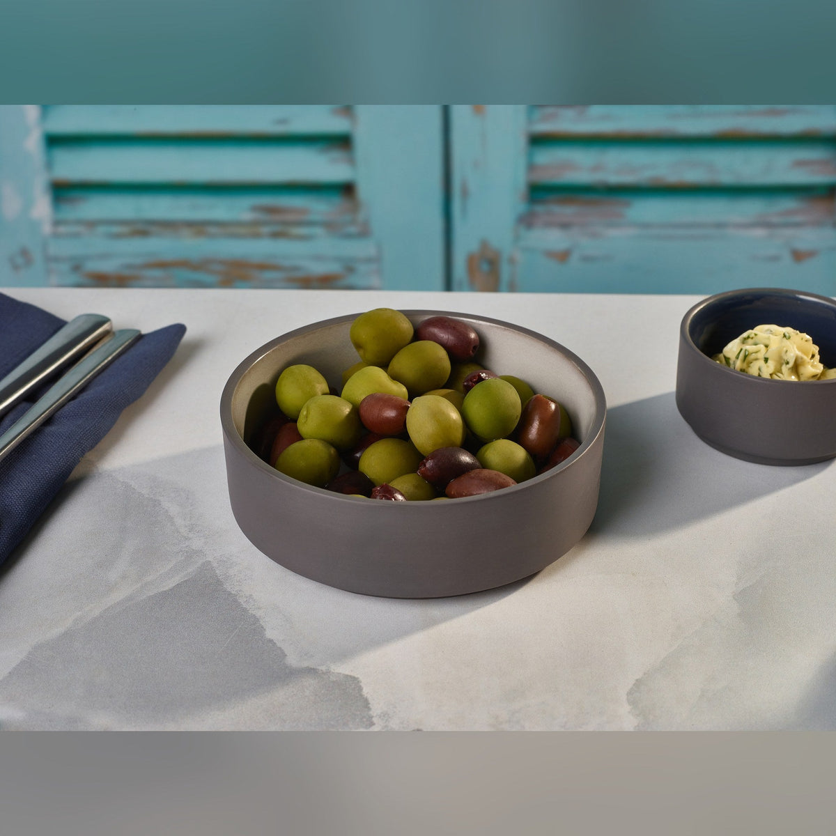 Kava grey porcelain presentation bowl 13cm with two tone finish, lifestyle image