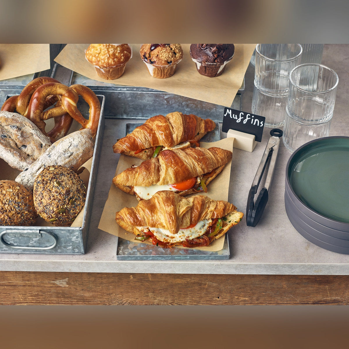 Low galvanised steel display tray GN 1/3, lifestyle image