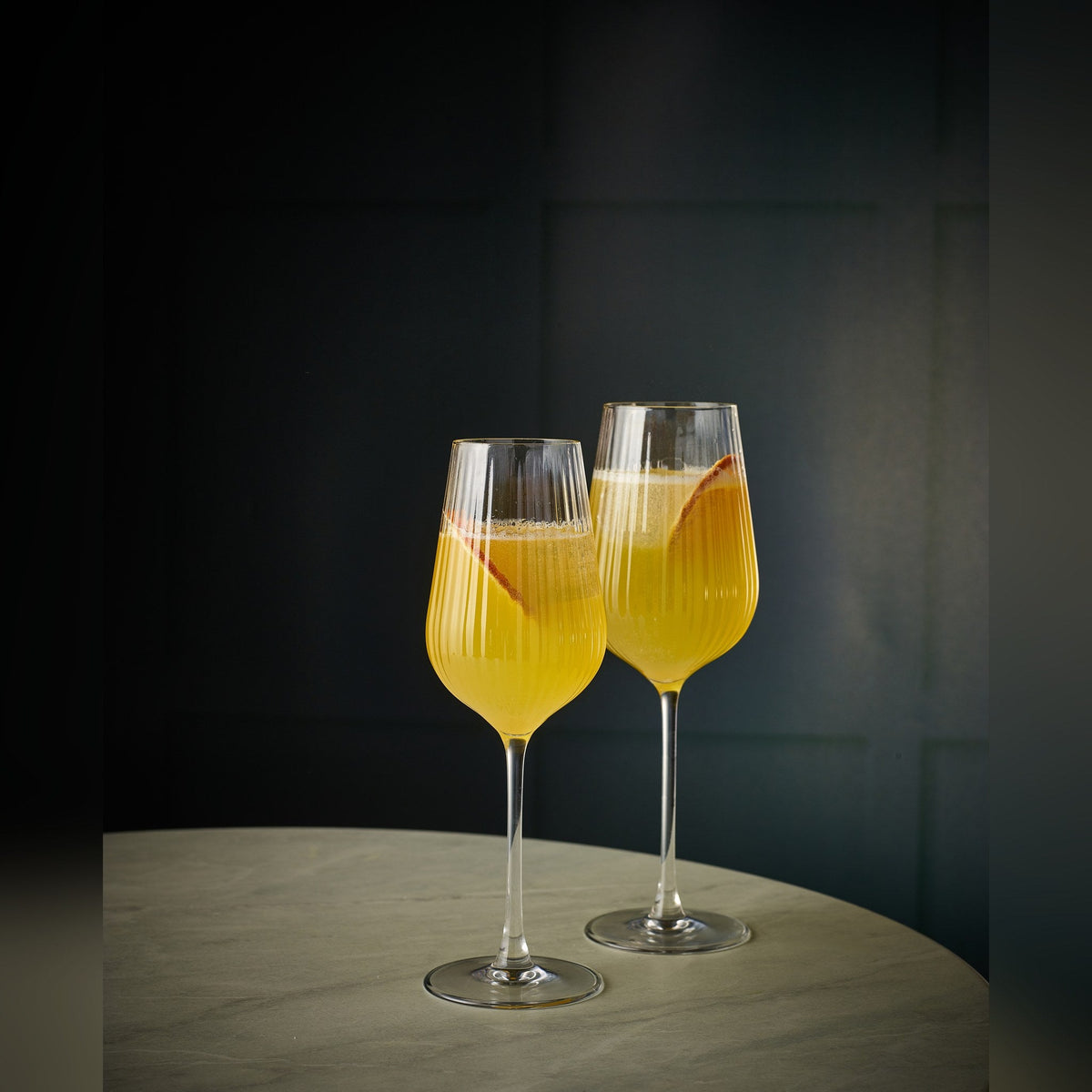 Vivace optic lead-free crystal wine glass 54cl with tall curvaceous bowl, lifestyle image