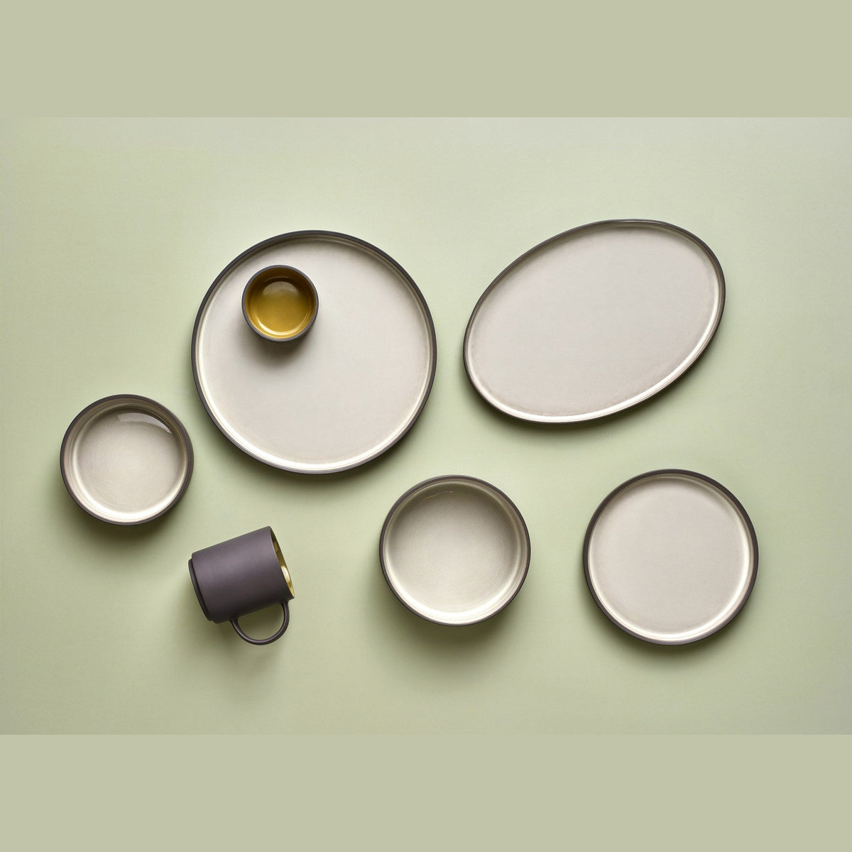 Kava grey porcelain presentation bowl 13cm with two tone finish, lifestyle image