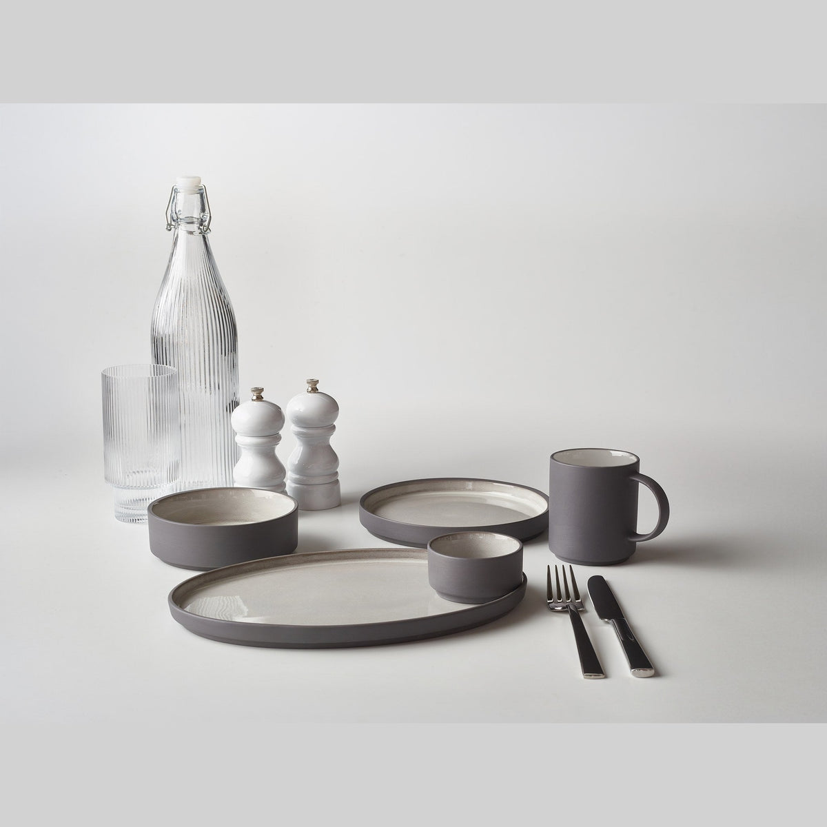 Kava grey satin glaze porcelain ramekin 7.5cl, lifestyle image