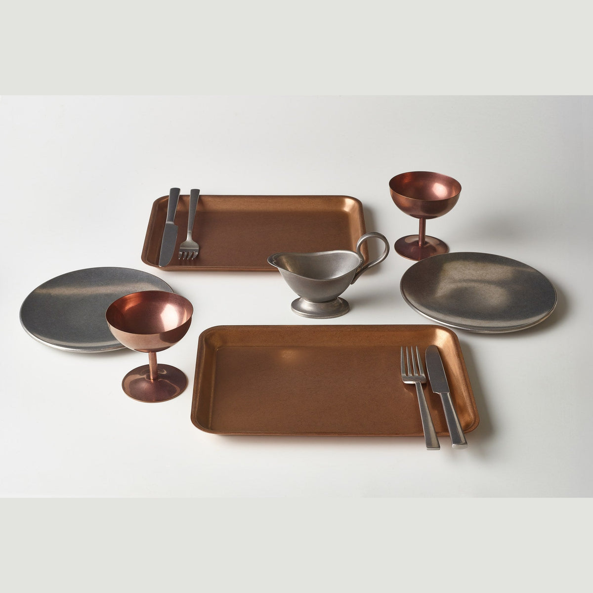 Copper finish stainless steel serving tray 31.5 x 21.5cm, lifestyle image