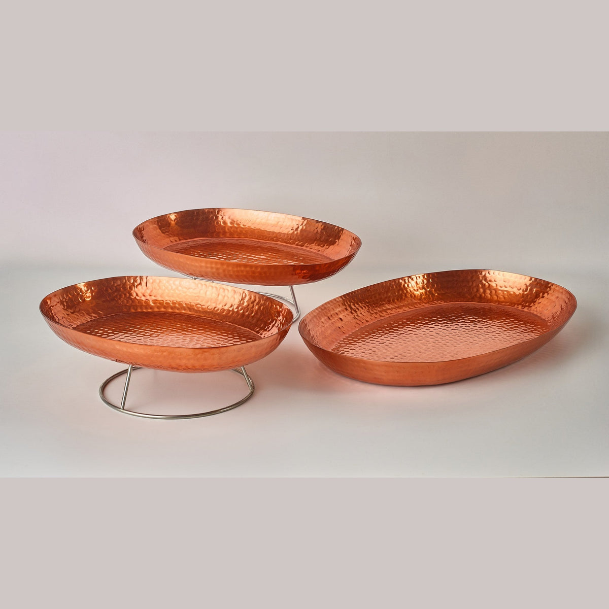 Large copper hammered aluminium oval platter 56 x 39cm, lifestyle image