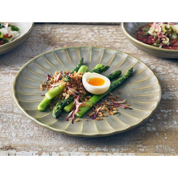 Terra Porcelain Matt Grey Scalloped Coupe Plate 26cm - BESPOKE 77