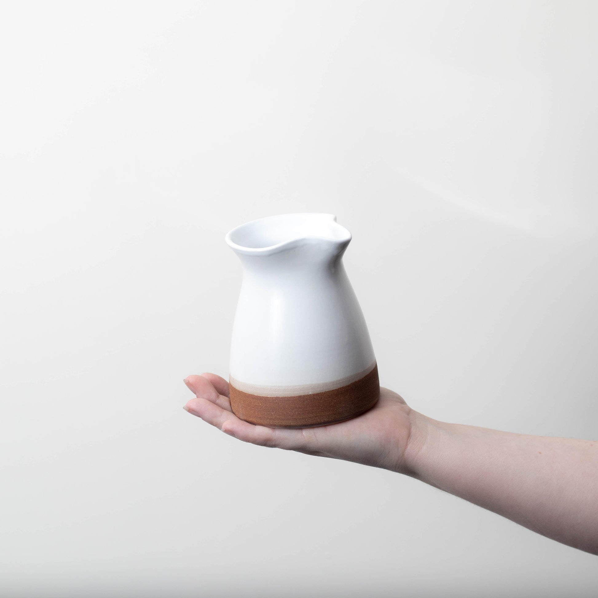 Natural White Hazelnut 500ml Carafe - BESPOKE77