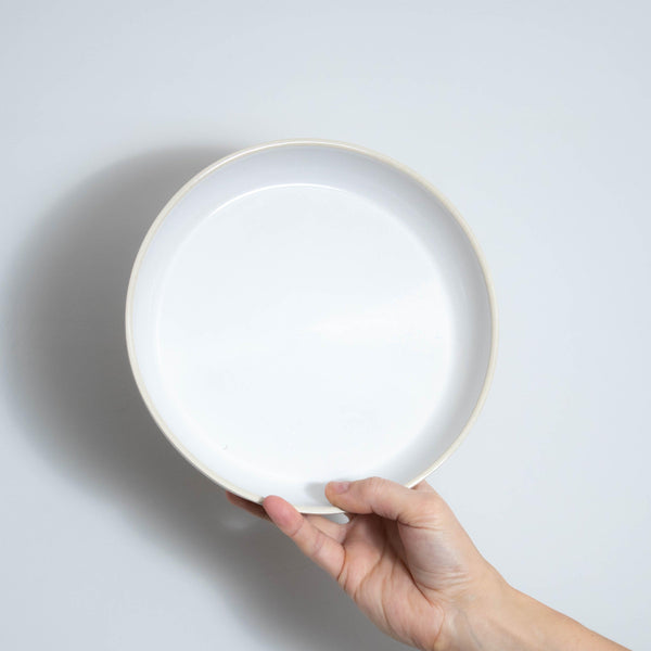 Tavs White With Barley Edge 22cm Medium Coupe Dish - BESPOKE77