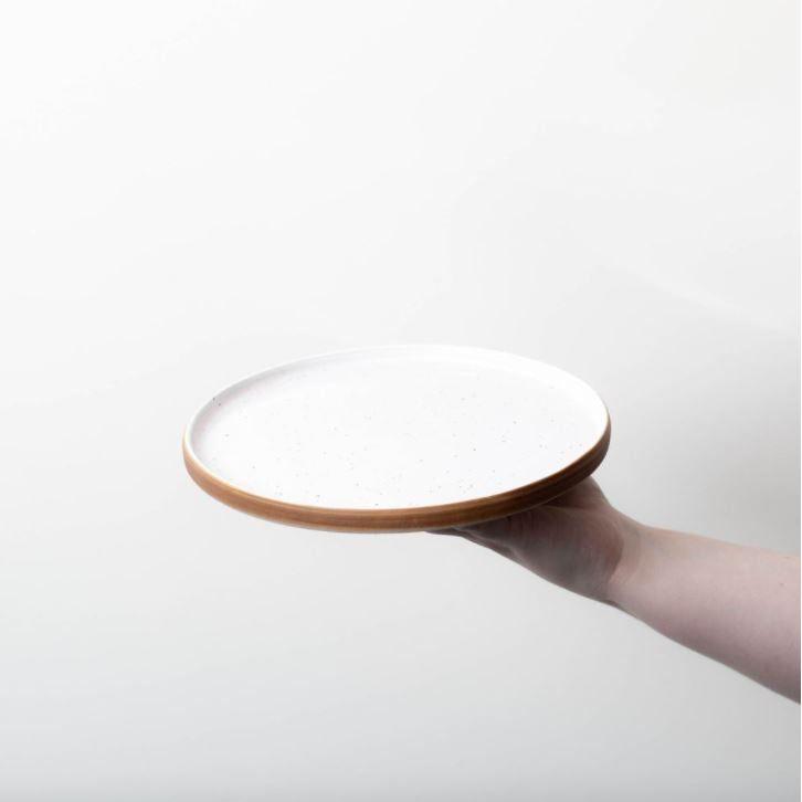 Vanilla Speckled With Hazelnut Base 20cm Flat Plate - BESPOKE77
