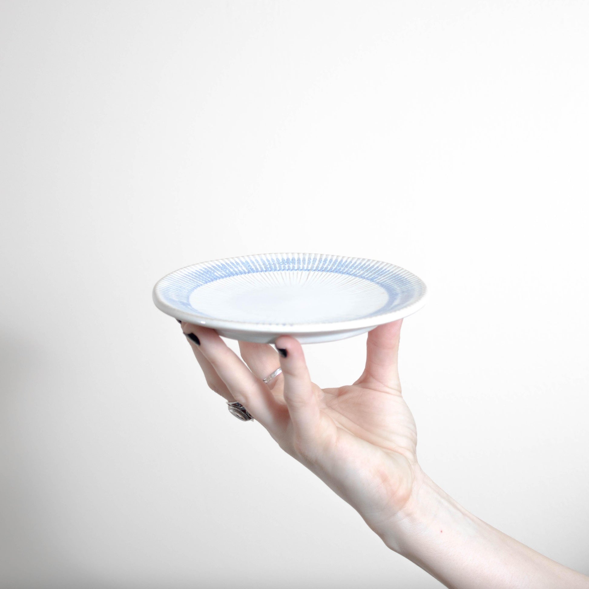 Aqua Ribbed Rim Stoneware Side Plate 16cm - BESPOKE77