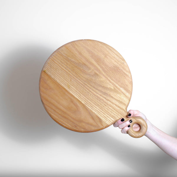 Bespoke 77 Round Oak Pizza Serving Board - BESPOKE77