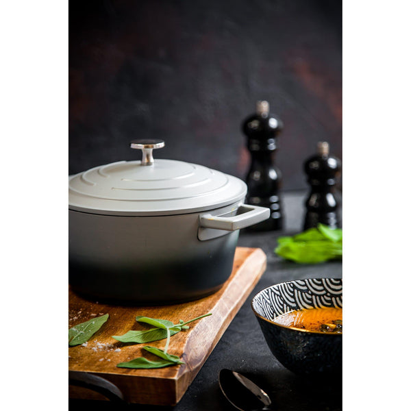 Ombre Grey Cast Aluminum Casserole Dish With Lid 2.5 Litre - BESPOKE77